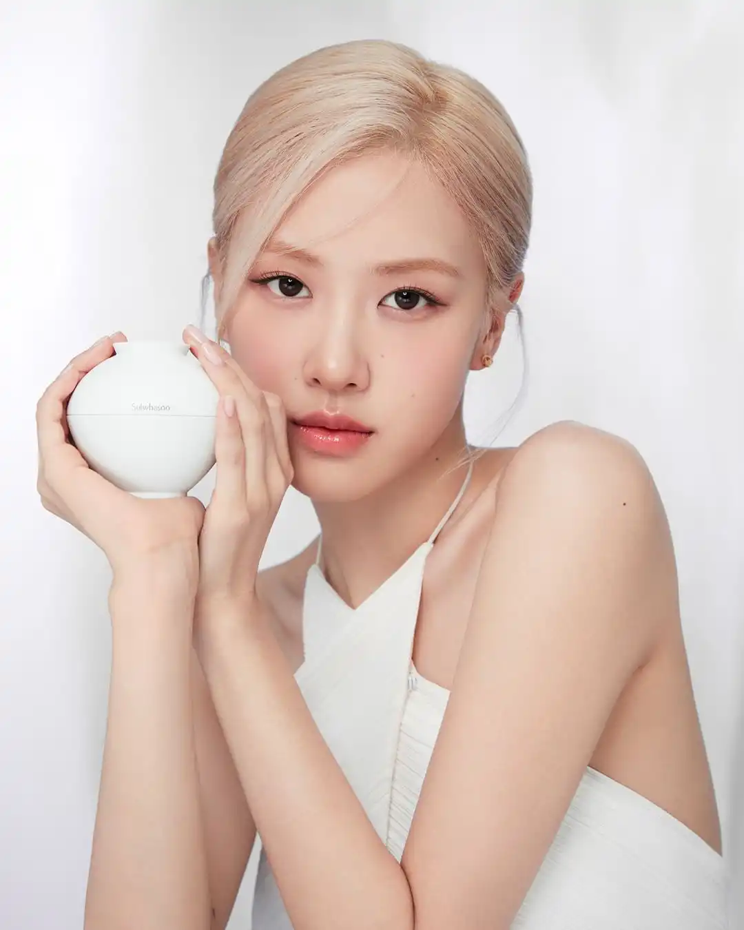 Rosé - gương mặt đại diện Sulwhasoo The Ultimate S Cream